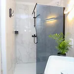Toni * سبليت