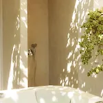 Toni شقة
